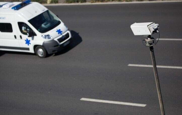 Le mystère s’épaissit autour du piéton retrouvé mort sur l’autoroute A25