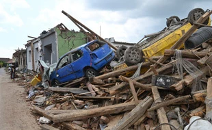 En République tchèque, cinq personnes tuées par une violente tornade
