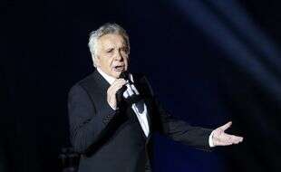 Malade, Sardou se décommande quatre heures avant son concert à Brest