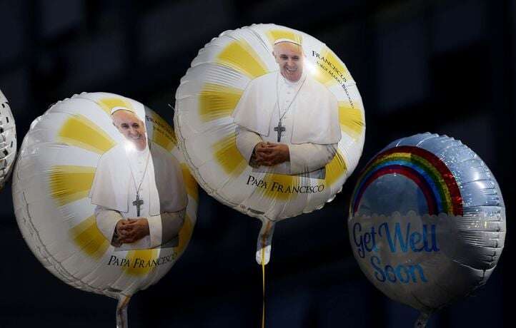 Le pronostic vital du pape François n’est plus réservé