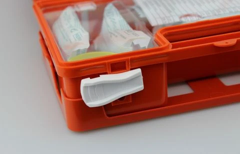 La Croix-Rouge suggère aux Français de préparer un « sac d’urgence »