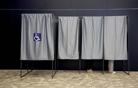 Le RN vire en tête dans un nouveau sondage, talonné par le Front populaire