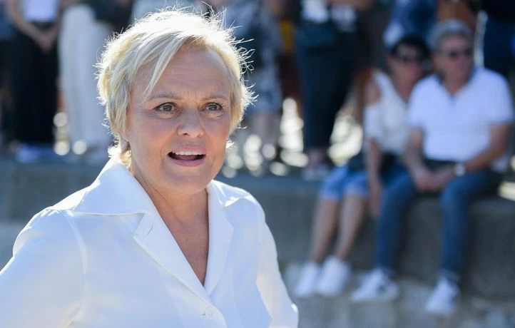 Muriel Robin dénonce l’utilisation frauduleuse de son image