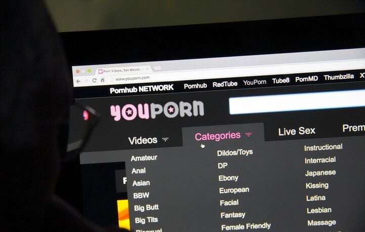 PornHub et YouPorn vont devoir bloquer l’accès de leur site aux mineurs