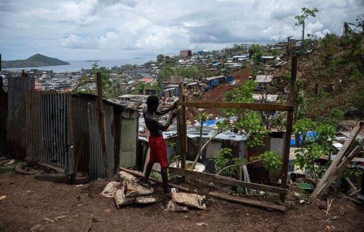 Bayrou n’en veut plus… mais les bidonvilles sont déjà de retour à Mayotte