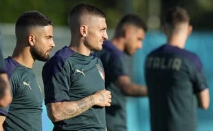 Euro 2021 EN DIRECT : L'Italie sur sa lancée ? Les Bleus se réveillent quand même en tête du groupe... Suivez la journée en live avec nous
