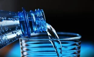 Après une longue pénurie, l’eau Hépar fait son retour en rayon
