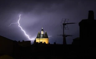 Vigilance orange pour risques d’orage dans 25 départements