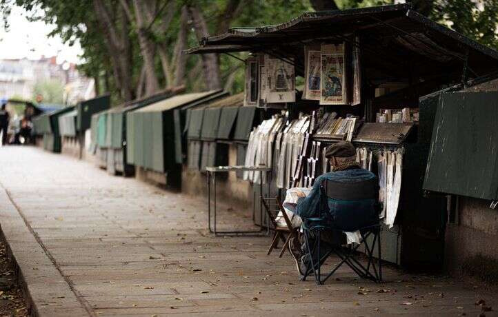 A Paris, les aspirants bouquinistes se font désirer