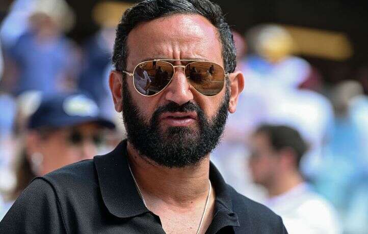 Hanouna vit-il ses derniers mois chez Canal+ ?