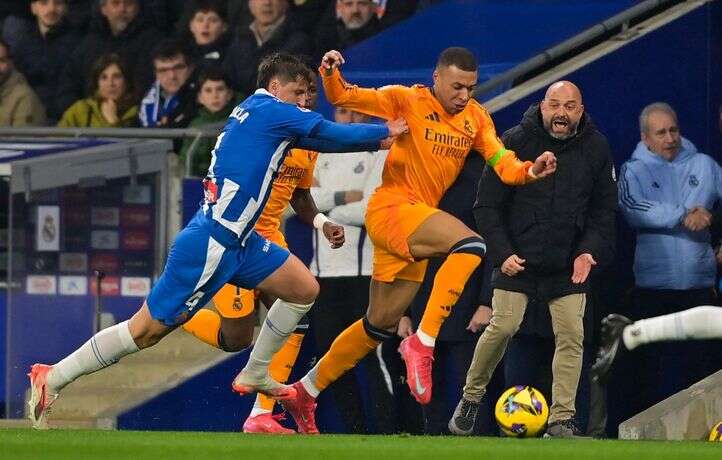 Un joueur de l’Espanyol fauche Mbappé et marque le but vainqueur