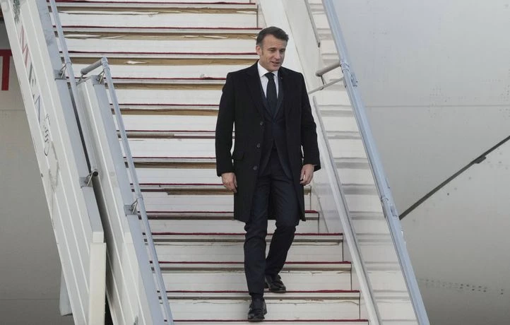 Que va faire Macron pendant cinq jours dans l’océan Indien ?