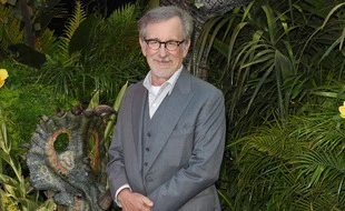Steven Spielberg produira plusieurs films par an pour Netflix