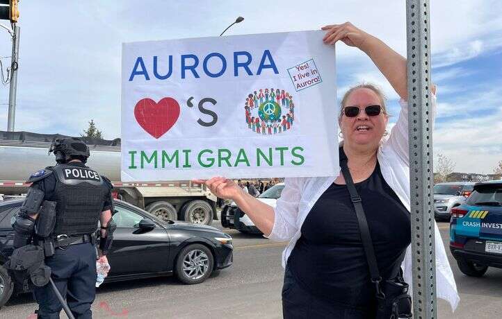 C’est quoi le problème à Aurora, où Trump veut lancer les déportations ?