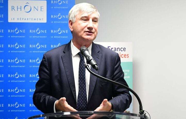 Le président du département du Rhône mis en vente pour 1 euro sur Leboncoin