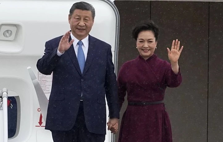 Au 802e jour de guerre en Ukraine, la Chine s’en mêle et la Russie avance