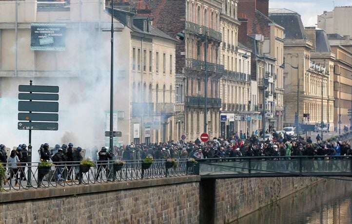 Relaxe définitive pour le policier ayant éborgné un manifestant avec un LBD