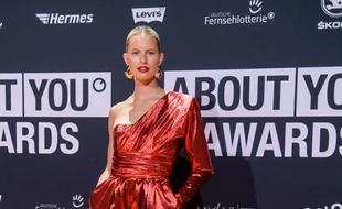 Karolina Kurkova et Ryan Reynolds sont dans le Fil des Stars