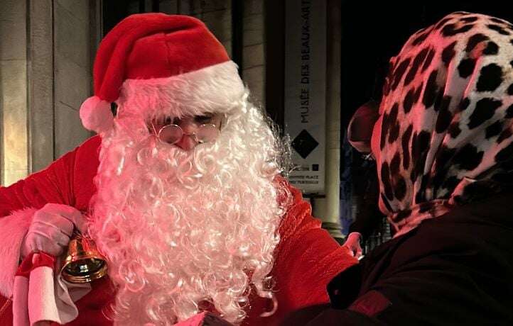 A Lyon, les personnes sans-abri aussi ont le droit à leurs cadeaux de Noël