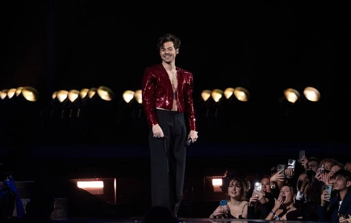 La mère d’Harry Styles révèle pourquoi elle l’a encouragé à devenir célèbre