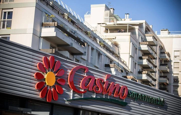 La direction du groupe Casino va licencier au total 2.200 personnes