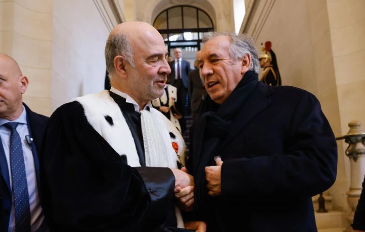 Pour Pierre Moscovici, l’exécutif ne doit « pas fermer le débat fiscal »