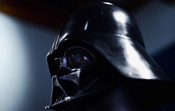 « Pièce exceptionnelle », un casque original de Dark Vador exposé à Lyon