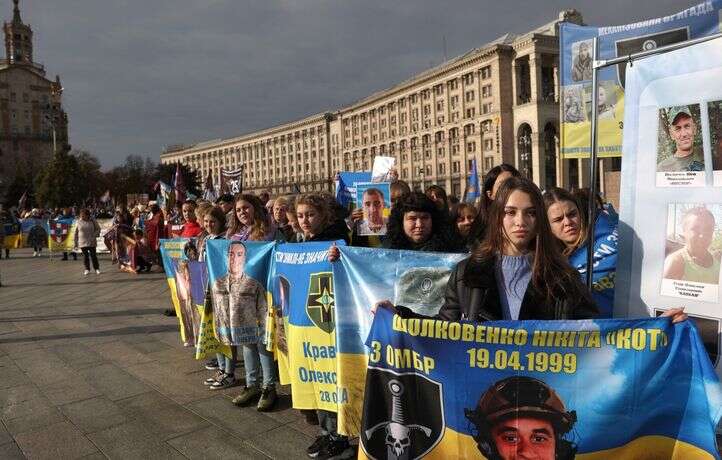 La population ukrainienne ne veut rien lâcher, la France et l'Otan non plus