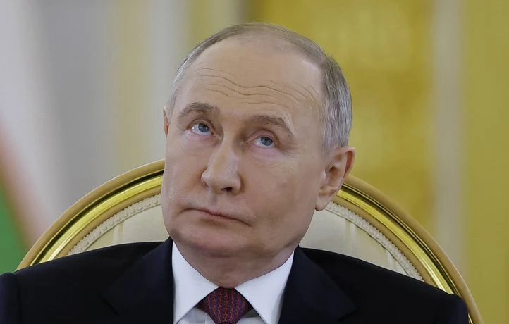 Les forces nucléaires russes sont « toujours » en alerte, avertit Poutine