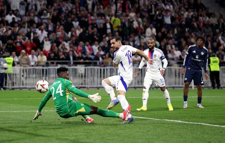 Matic a-t-il réussi à faire craquer Onana, fébrile et insulté à Lyon ?