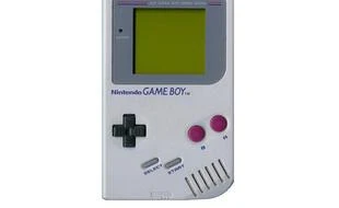 Il trouve le moyen de jouer à Tetris en ligne sur sa Game Boy