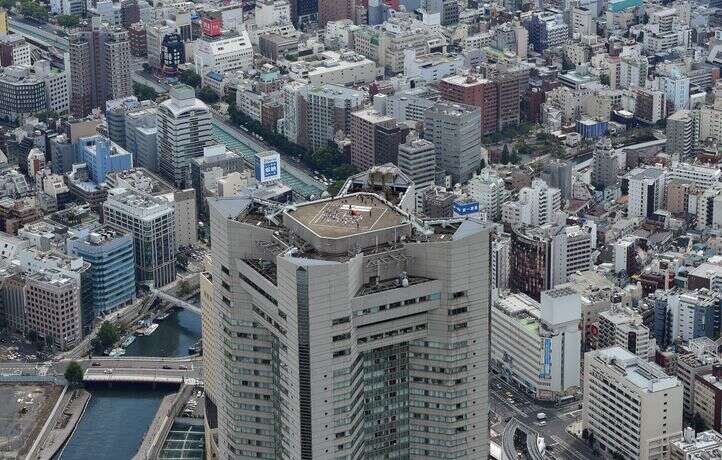 Une ado de 17 ans se suicide et tue une passante dans sa chute au Japon