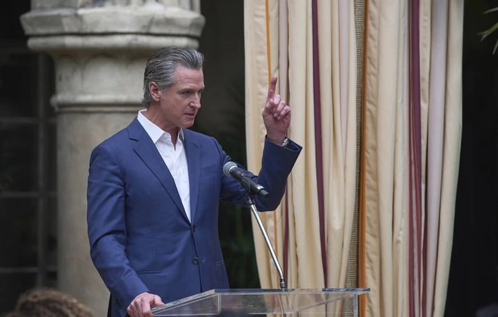 La Californie saisit la justice contre les droits de douane de Donald Trump