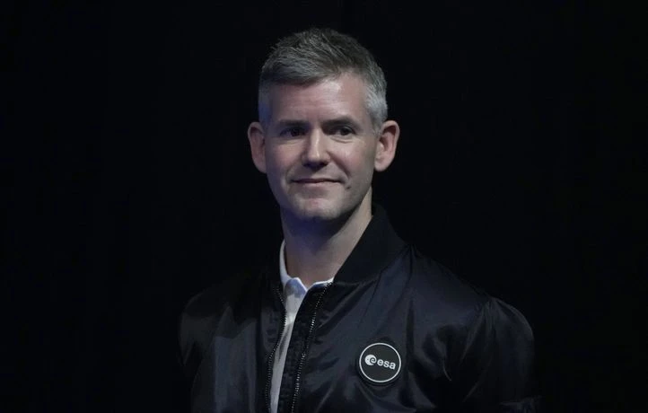 Le para-astronaute John McFall certifié pour des missions dans l’ISS