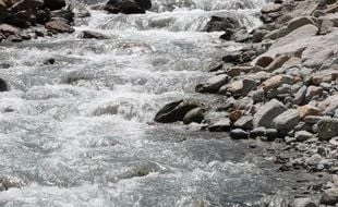 De gros dégâts à Risoul, où le torrent en crue a « traversé la mairie »