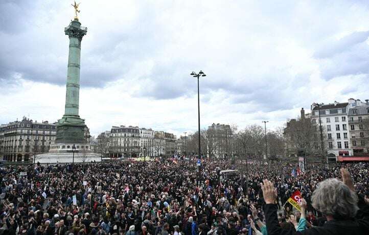 Des dizaines de milliers de personnes dans la rue, contre le racisme