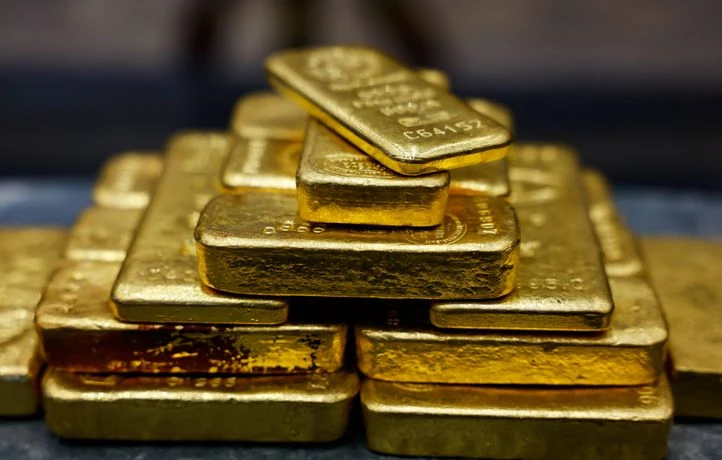 Le cours de l’or atteint un nouveau record historique à 3.500 dollars l’once