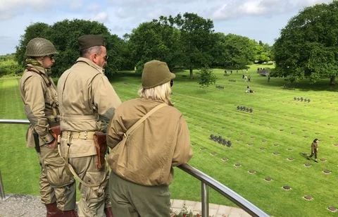Au cimetière allemand de La Cambe, on honore aussi la mémoire des vaincus
