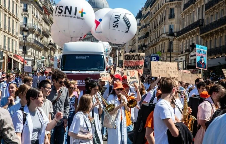 Indignation en Alsace après un panneau anti-Mulhouse dans une manif à Paris