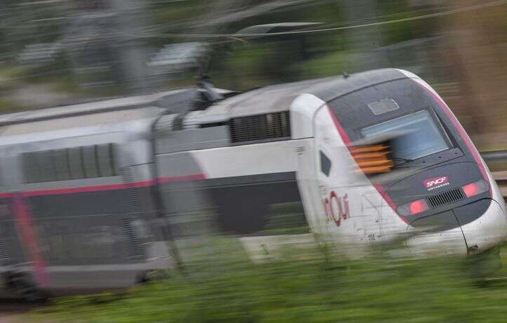 Comment choper le meilleur tarif pour ses trajets TGV pendant les fêtes ?