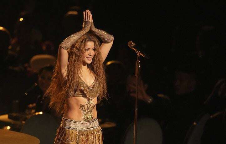 Shakira rassure ses fans après avoir quitté l’hôpital de Lima