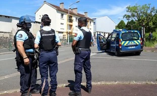 Le patron du GIGN raconte la neutralisation du forcené de Dordogne