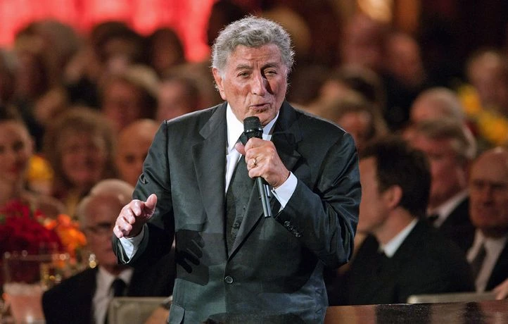 La succession de Tony Bennett s’envenime