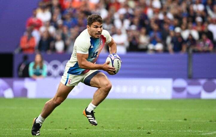 Un an après s’être mis au rugby à VII, Antoine Dupont déjà meilleur joueur