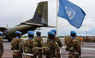Quinze Casques bleus blessés dans une attaque au véhicule piégé au Mali