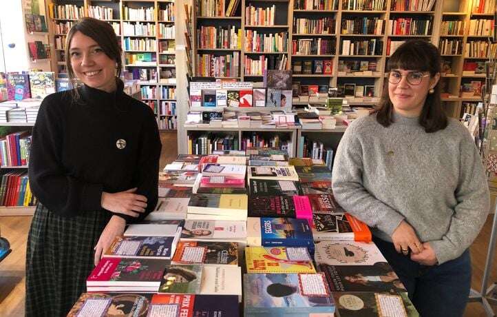 Croulant sous les livres, ces librairies décrètent la trêve des nouveautés