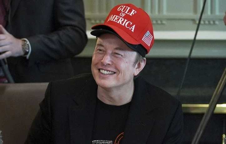 Même s’il « veut retourner à ses voitures », Trump aimerait garder Musk