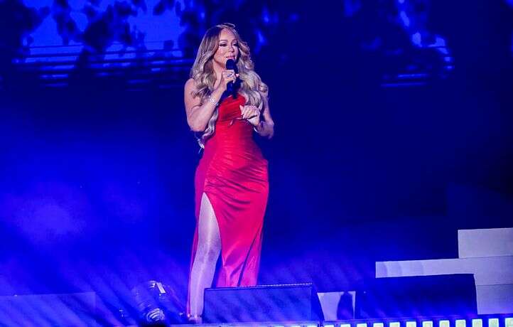 Mariah Carey attrape la grippe en pleine tournée de Noël