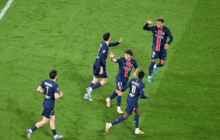 EN DIRECT Arsenal - PSG : Paris pour faire un premier pas vers la finale de la Ligue des champions… Suivez le match avec nous…