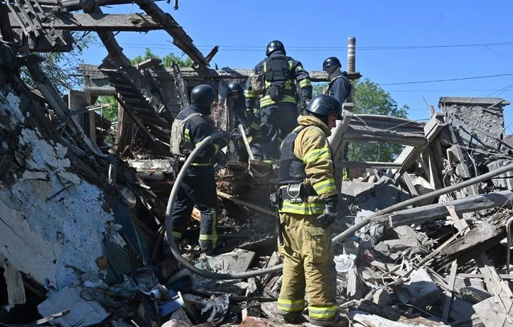 Cyberattaques russes et pertes militaires au 800e jour de guerre en Ukraine